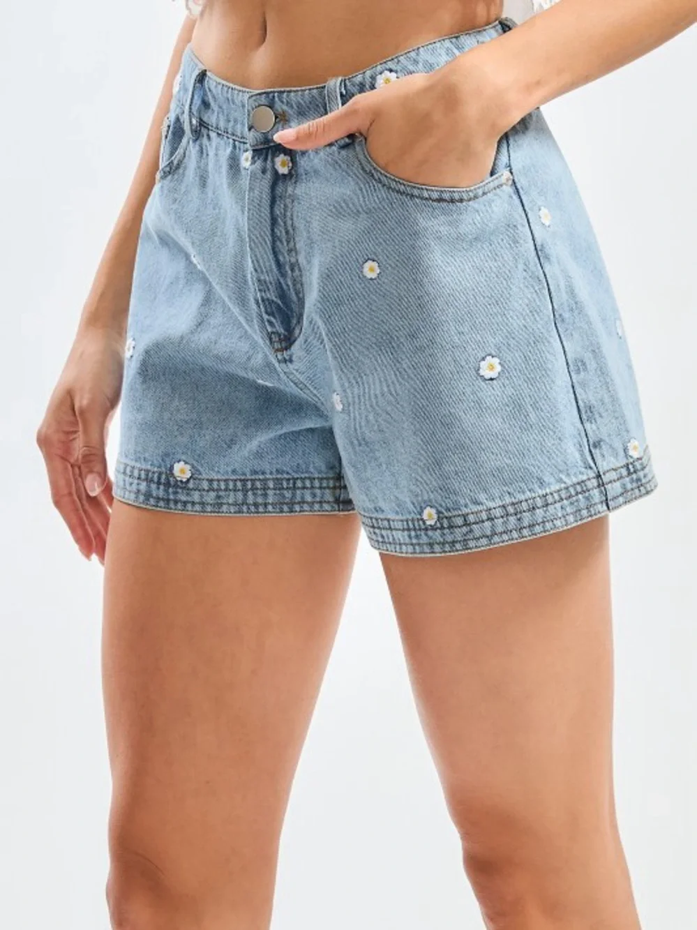 Daisy Embroidered Denim Shorts - Camellia Boutique